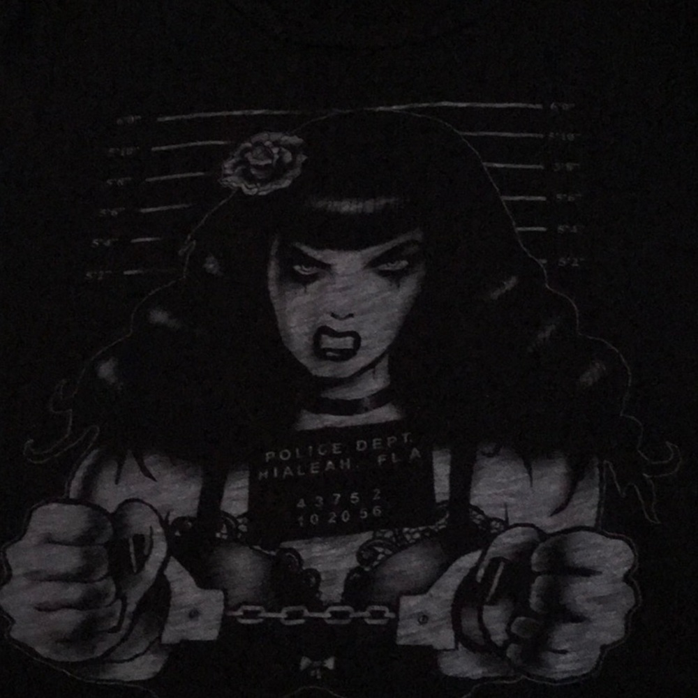 Goth tee - Picture 2 of 7